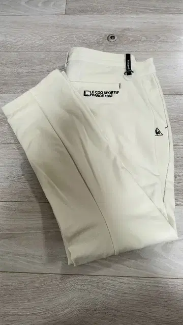 르꼬끄 스포르티브 골프 팬츠 82cm 크림색