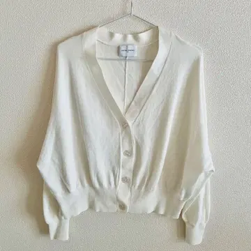 UNITED ARROWS V넥 가디건 화이트