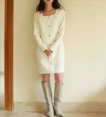 미사용 새상품 세존드파피용 트위드 원피스 아이보리 S 사이즈