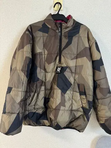 ALCON 카모플라쥬 다운 자켓