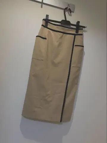 스콧 클럽 스커트 바이컬러 정가 19000엔