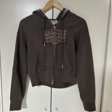 마리떼 프랑소와 저보 M 후드 부착 후드티