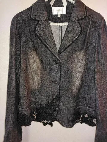 chaber 그레이 데미지 데님 장식 자켓