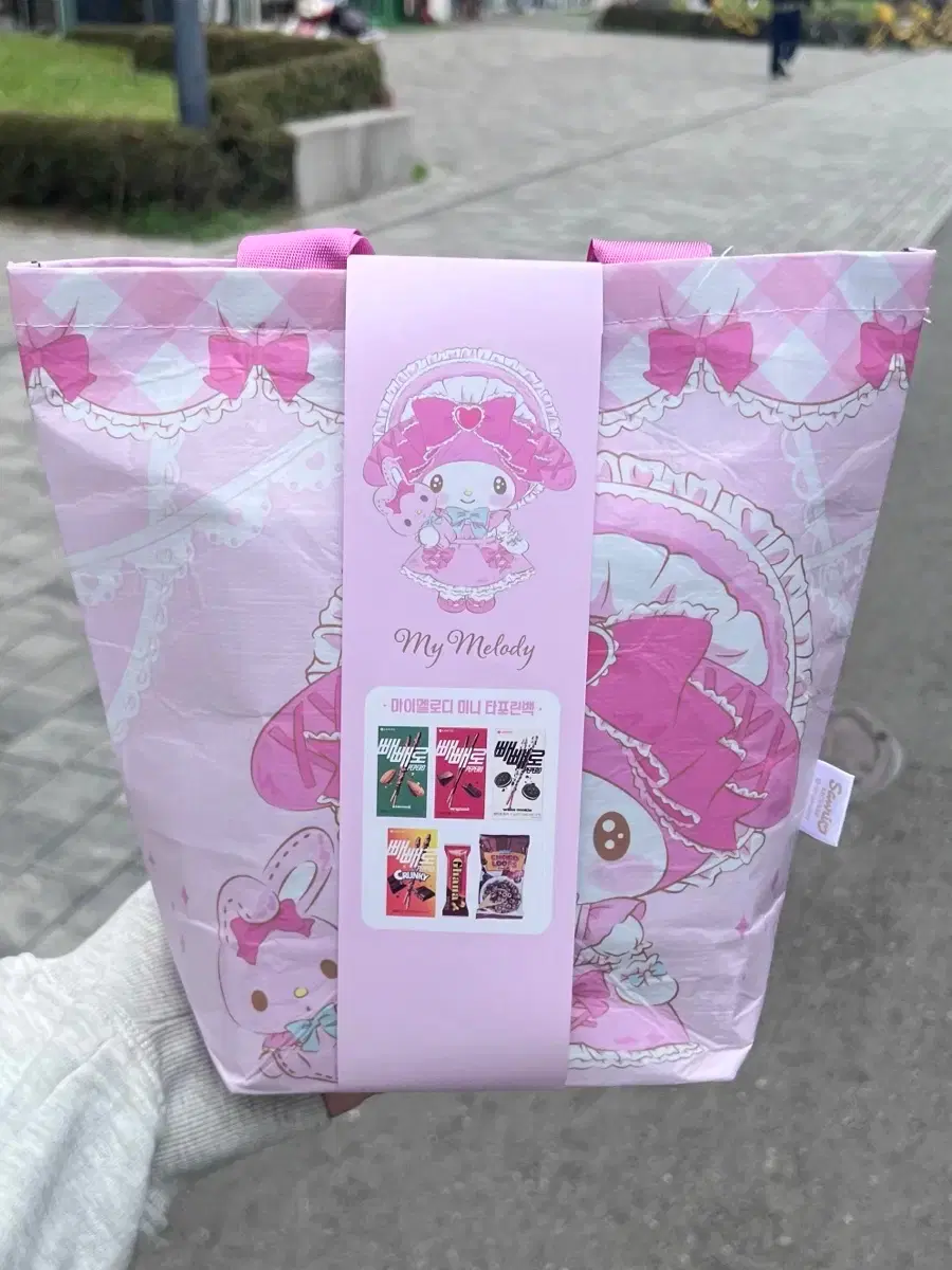 7-Eleven Sanrio My Melody Mini Tapolin Bag Pepero Set