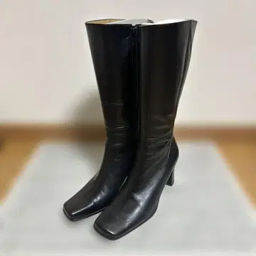 블랙 가죽 롱 부츠