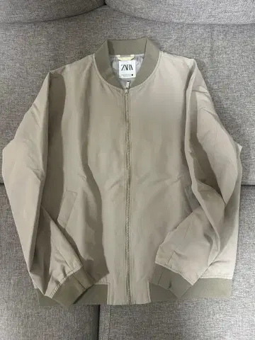 ZARA 베이지 XL 자켓