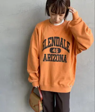 russellathletic 별주 칼리지 로고 프린트 맨투맨