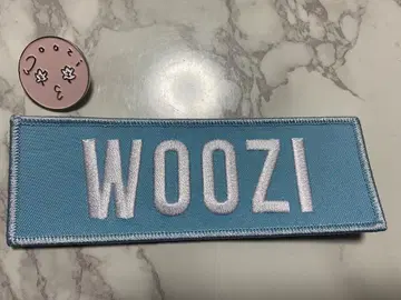 SEVENTEEN 우지 네임 와펜 배지 & 핀 배지 세트