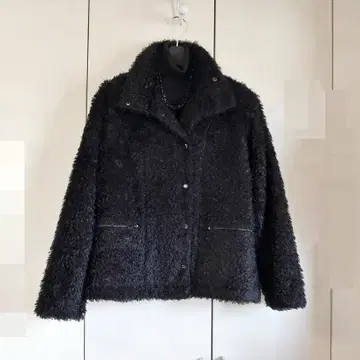 새상품급 L'EQUIPE 요시에 이나바 복슬복슬 자켓/블루종 블랙 M~L