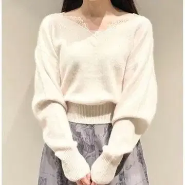 SNIDEL 퍼라이크 카라 레이스 풀오버