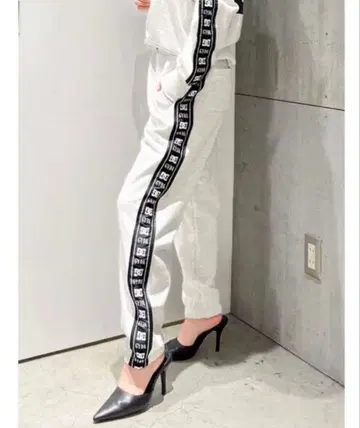 GYDA x DC 사이드 라인 조거 팬츠