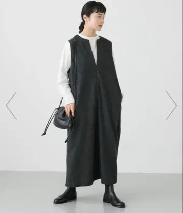 택 포함 새상품 카구레 울 스무스 박스 원피스 어반 리서치 도어스