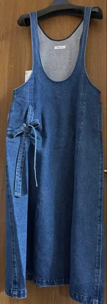 카네코 이사오 데님 오버롤 스커트 택업 리본