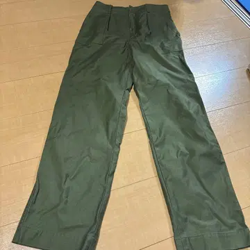 Spick&span 카고 팬츠 올리브 그린