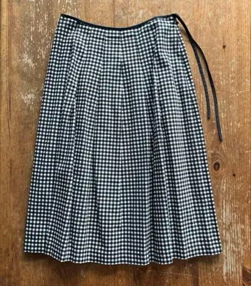 깅엄 블랙 스커트