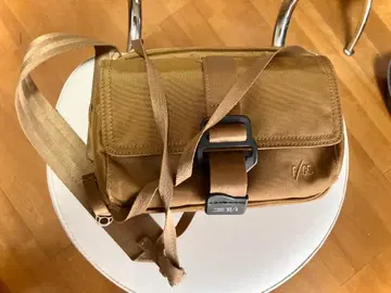 F/CE 420 re/cor HOLIDAY 숄더 바디백 브라운