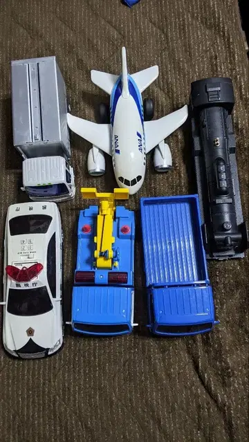 toyko 프릭션카와 비행기, 기관차 세트