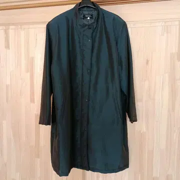 MISSSEL 다크 올리브 스탠드 카라 롱 코트