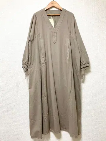 캐주얼 V넥 긴팔 원피스