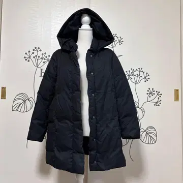 615 스튜디오 클립 블랙 다운 자켓 후드 탈부착 가능