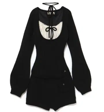 Raven gather set up BLACK andmary