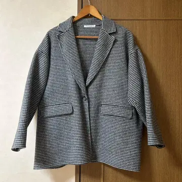 BEAUTY&YOUTH 하운드투스 자켓