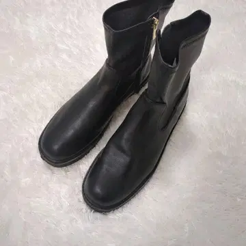 LE TALON 루탈론 트랙 밑창 핏 숏부츠 사이드 지퍼