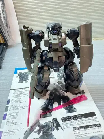 HG 기동전사 건담 수성의 마녀 1/144 딜런자 솔 완성품