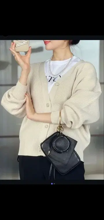 티티베이트 니트 가디건 슈라루 오파크 클립 이카 비스