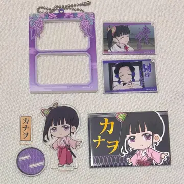 귀멸의 칼날 츠유리 카나오 코쵸우 시노부 아크릴 스탠드 캔뱃지