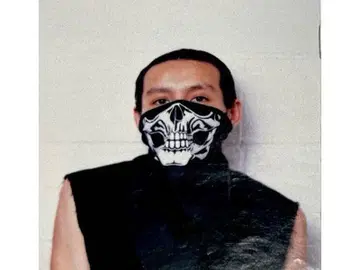 넘버 나인 2004SS 드림기 스컬 페이스 반다나