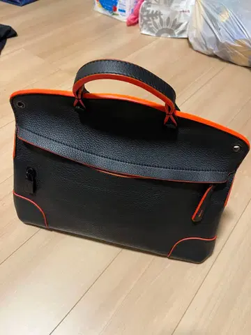 한정판 레어색 FURLA 파이퍼 L 2way 바이컬러