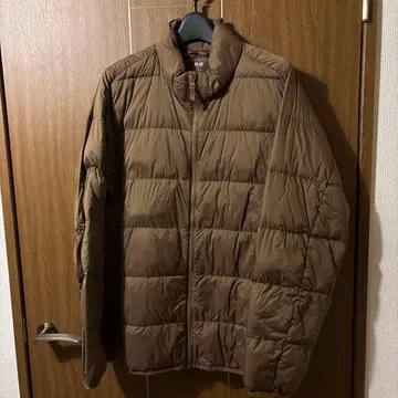 UNIQLO 울트라 라이트 다운 브라운 XL
