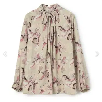 히비스커스 플라워 프린트 보타이 개더 블라우스 투모로우랜드