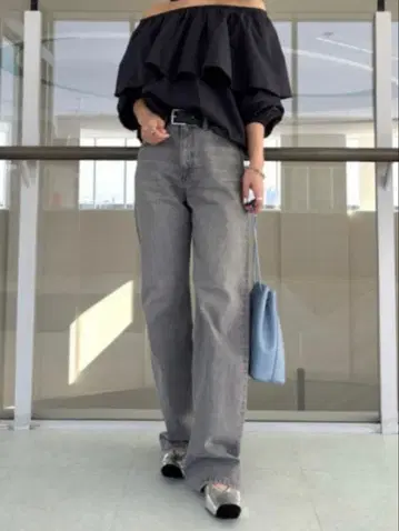 [ 미사용 ] 미라 오웬 그레이 스트레이트 데님 새상품급