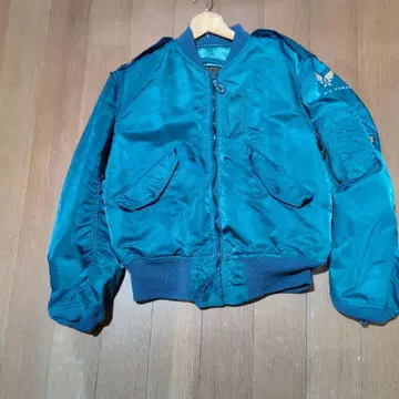 레어 상당한 새상품급 '90년대 Alpha L2-A ( M )