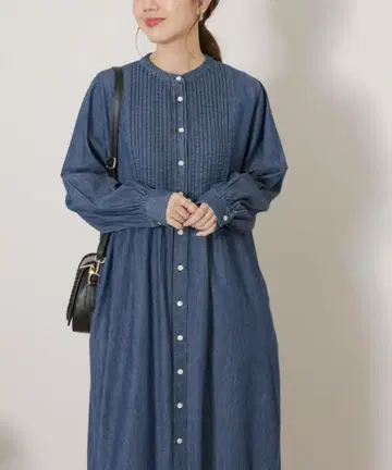 핀턱 요크 데님 셔츠 원피스 2 어반 리서치 서니 라벨