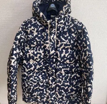 PUMA 카모 패턴 다운 자켓 M 사이즈