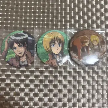 진격의 거인 엘렌 알민 캔뱃지 세트