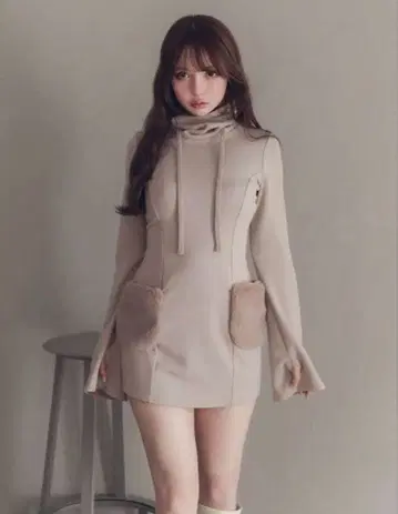 andmary Fur pocket mini dress 베이지