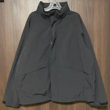 유니클로 윈드프루프 스탠드 블루종 XL 사이즈 블랙