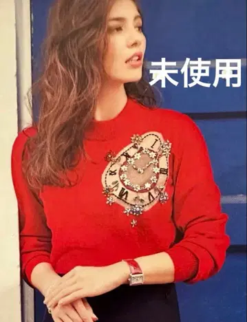 미사용 Chasty 빨간색 니트 꽃 장식 포함