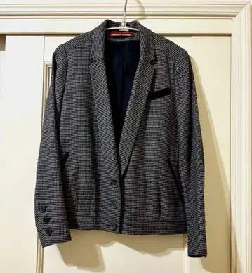레어 콩트와르 데코토니에 체크 디자인 자켓 34 사이즈