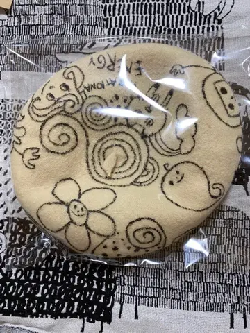 작가님 직필 베레모 1