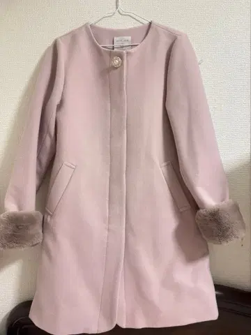 MAJESTIC LEGON 코트