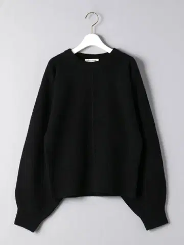 AEWEN MATOPH 이우엔 마토프 돌먼 크루넥 니트 블랙