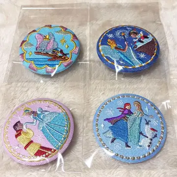 디즈니 컬렉션 자수 캔뱃지 x 4세트