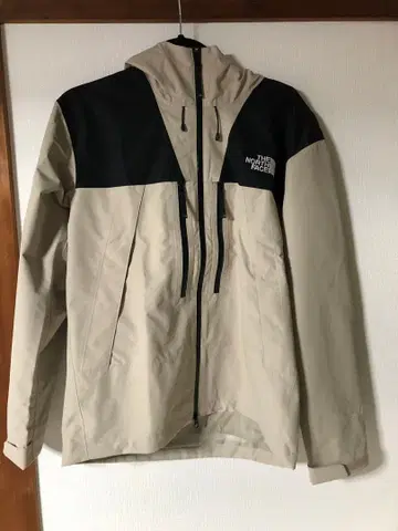 THE NORTH FACE 마운틴 후드티 베이지/블랙