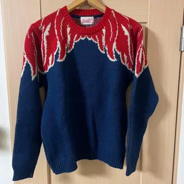 텐더 로인 윙 니트 M