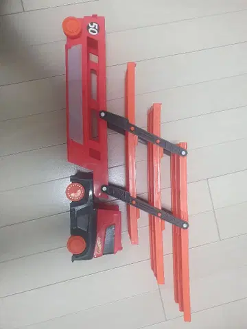 핫휠 메가 트레일러